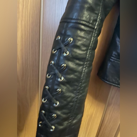 GUESS Brand Black “Leather” Jacket S - Picture 7 of 8